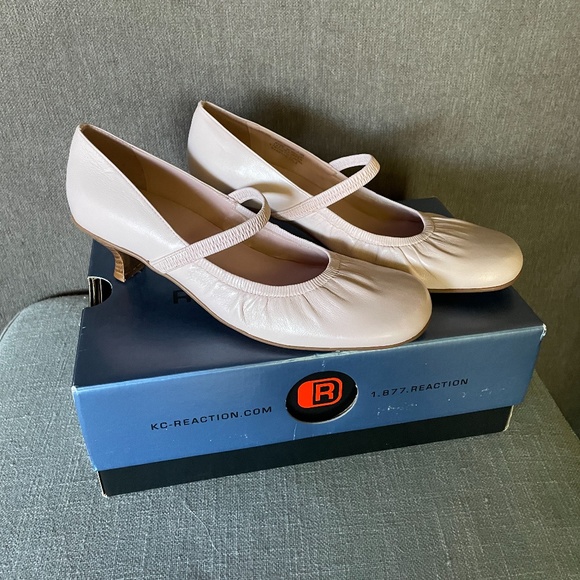 Kenneth Cole Reaction - Picture 3 of 4